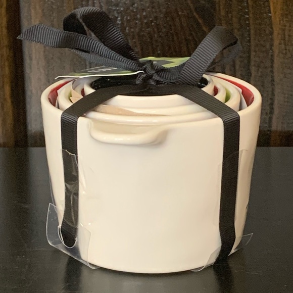 Rae Dunn Disney Villains Measuring Cups Set - Picture 6 of 7